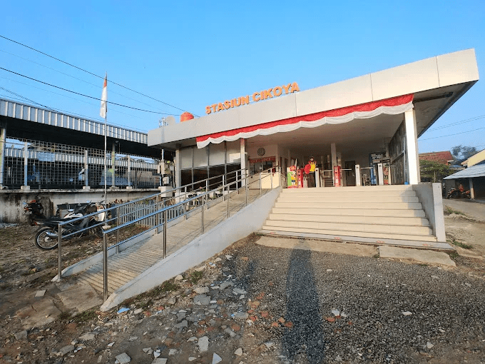 Akses KRL Rumah Subsidi Annieland melalui Stasiun Cikoya